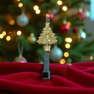 Gold Tone Christmas Tree Wreath Hanger - Christmas Decor